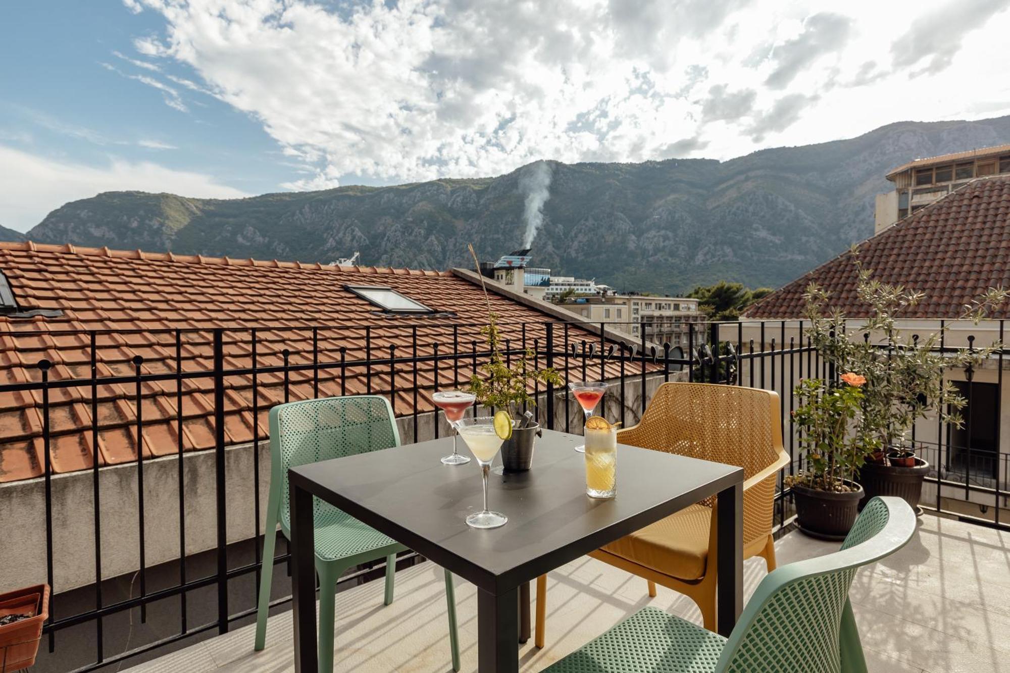 Kotor Central Point Exterior photo